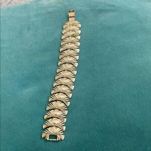 Elegant Coro Vintage Gold Bracelet